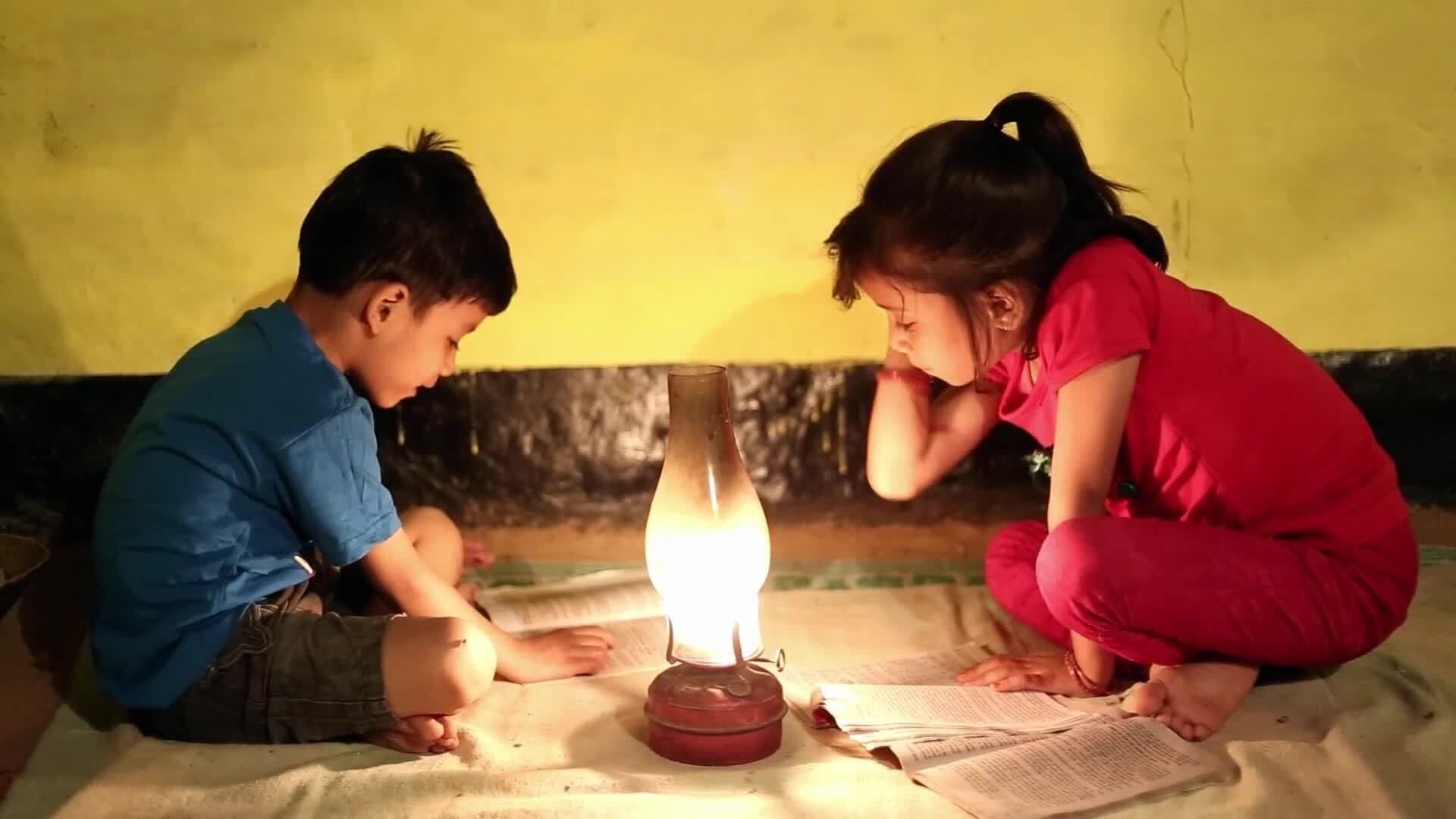 Exploring the World of Theater: Creating Your Own Plays and Puppet Shows