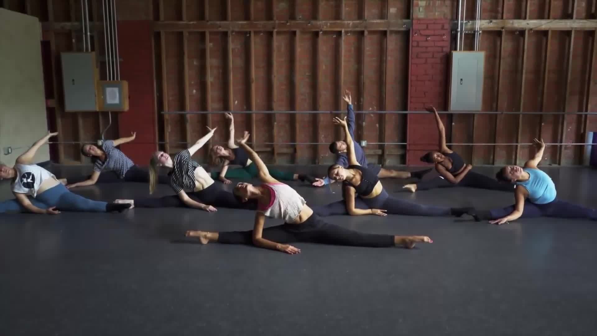 Intermediate Contemporary Dance Class I Stretch and Routine with @Miss Auti
