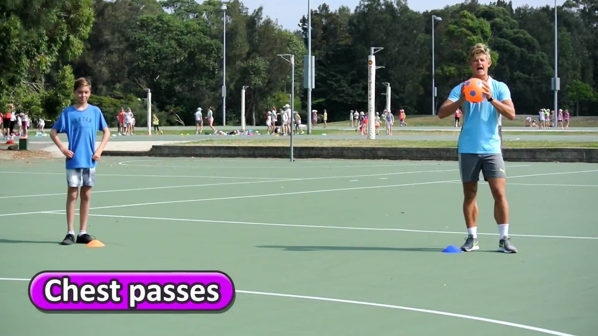 Chest passing | Throwing & catching (grade K-3) › Teaching Fundamentals of PE