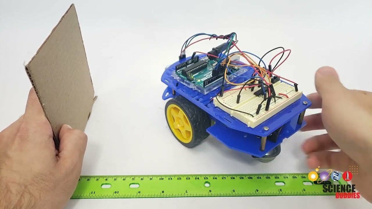 Arduino Self-Driving Car Lesson 5: Detecting Obstacles
