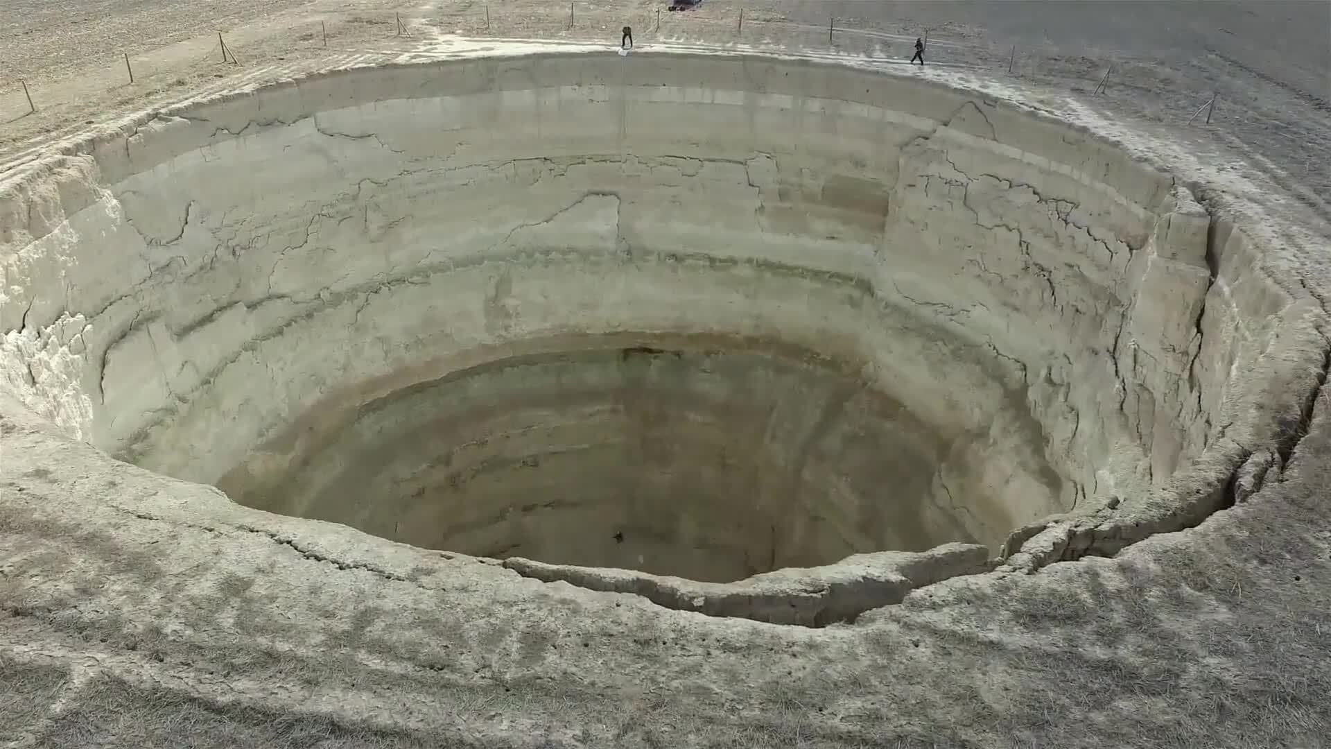 I WONDER - Why Are Sinkholes Dangerous?